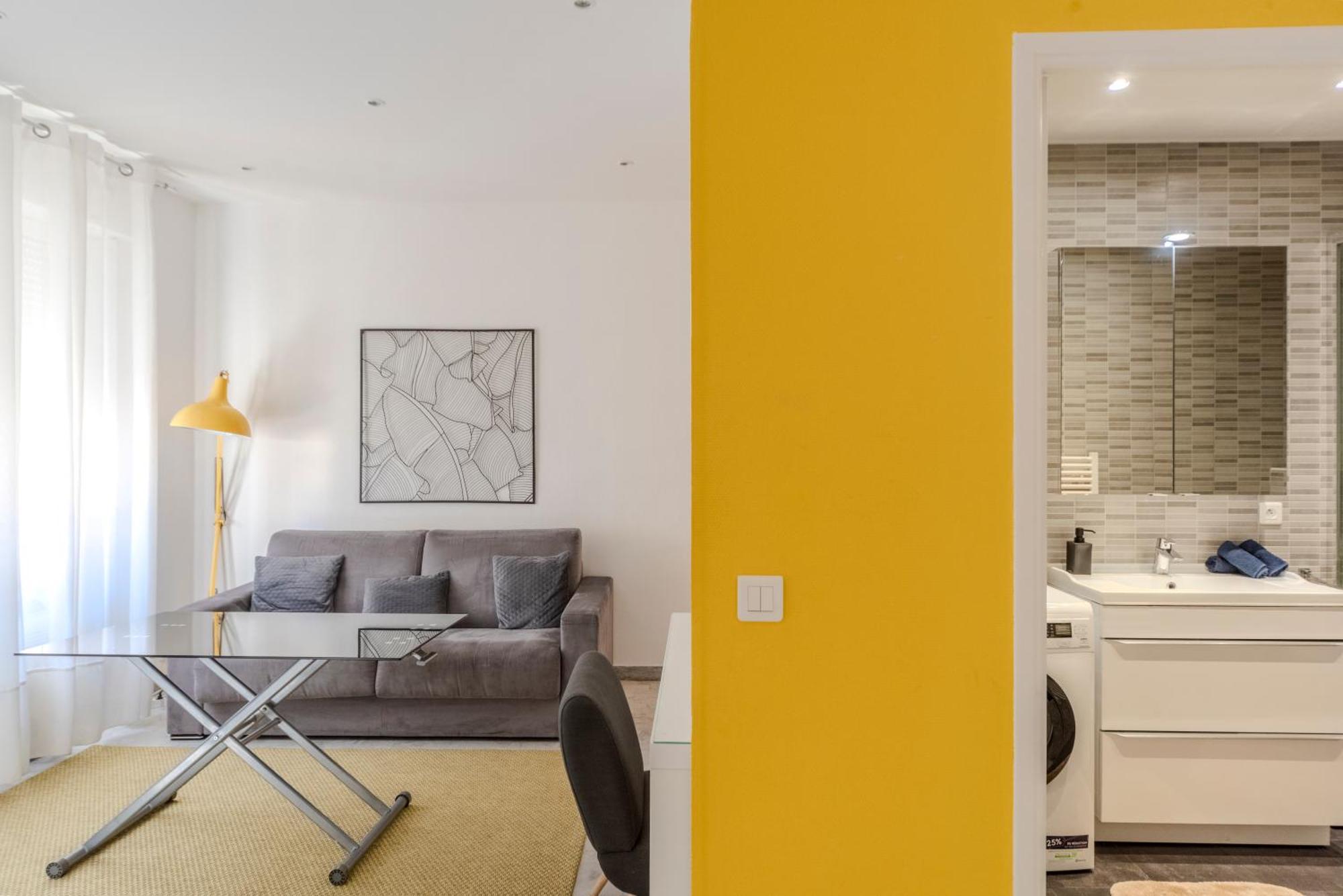 Lovely Renovated 45M2 In The Hearth Of คานส์ ภายนอก รูปภาพ