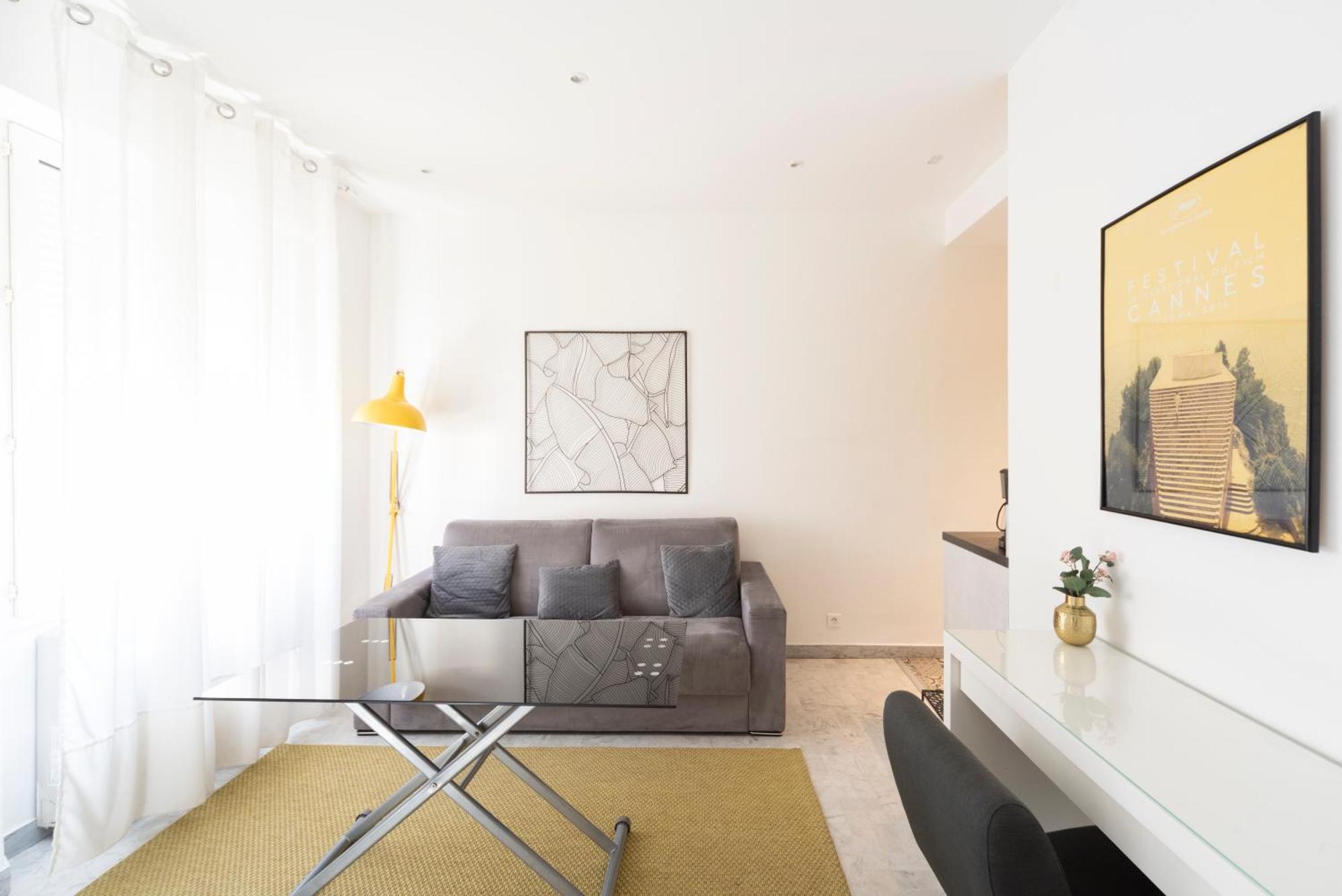 Lovely Renovated 45M2 In The Hearth Of คานส์ ภายนอก รูปภาพ